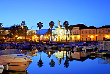 View of Arco da Vila across The Harbour, Faro, Eastern Algarve, Algarve, Portugal, Europe