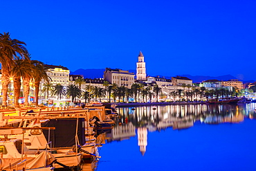 Split Harbour with Cathedral of Saint Domnius at dusk, Split, Dalmatian Coast, Croatia, Europe