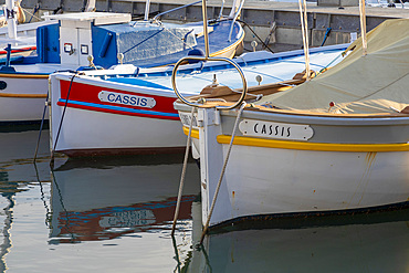 The Harbour at Cassis, Cassis, Bouches du Rhone, Provence-Alpes-Cote d'Azur, France, Western Europe