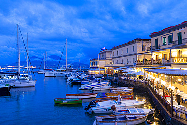 Restaurant, Naples Harbour with Mount Vesuvius in the Background at Dusk, Naples, Campania, Italy, Europe