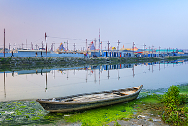 Allahabad Kumbh Mela camp, World's largest religious gathering, Allahabad, Uttar Pradesh, India, Asia