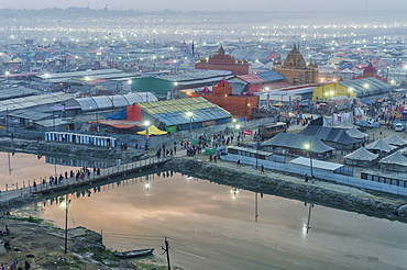 Evening view of the Allahabad Kumbh Mela, World's largest religious gathering, Allahabad, Uttar Pradesh, India, Asia