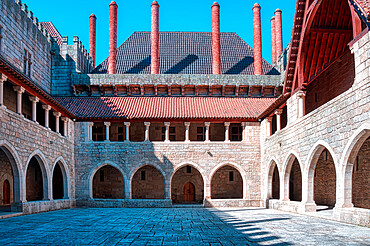 Palace of the Dukes of Braganza, Inner courtyard, Guimaraes, Minho, Portugal, Europe