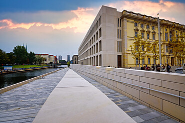 River promenade and Spree terraces at the new Berlin Palace (Humboldt Forum), Unter den Linden, Berlin, Germany, Europe