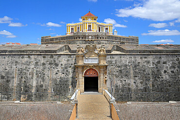 The 18th century Fort Conde de Lippe (Our Lady of Grace Fort) Gate, UNESCO World Heritage Site, Elvas, Alentejo, Portugal, Europe