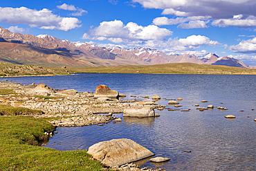 Dream Lake, Kakshaal Too in the Tian Shan mountains near the Chinese border, Naryn Region, Kyrgyzstan, Central Asia, Asia