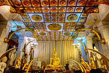 Temple of the sacred Tooth Relic or Sri Dalada Maligawa, New Shrine room or Alut Maligawa, Kandy, Sri Lanka