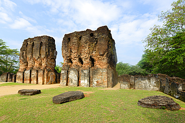 Ruins of the seven storied Royal Palace Vijayotpaya, Polonnaruwa ruins of the garden-city created by Parakramabahu the Great in the 12th century, Polonnaruwa, Sri Lanka