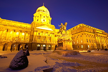 Royal Palace illuminated on a winters night, Castle Hill, Budapest, Hungary, Europe