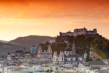 Sunrise over Hohensalzburg Fortress and Alt Stadt, Salzburg, Salzburger Land, Austria, Europe