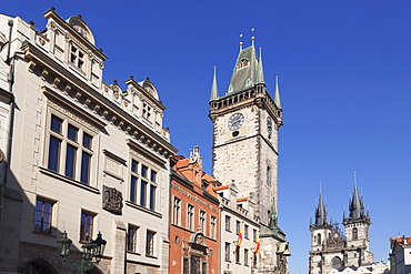 Old Town Hall and Tyn Cathedral, Old Town Square (Staromestske namesti), Prague, Bohemia, Czech Republic, Europe