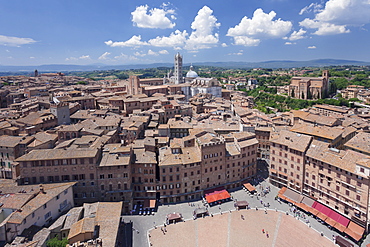 Old town with Santa Maria Assunta Cathedral and Piazza del Campo, Siena, UNESCO World Heritage Site, Siena Province, Tuscany, Italy, Europe