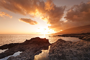 Sunset at south coast near La Restinga, UNESCO biosphere reserve, El Hierro, Canary Islands, Spain, Atlantic, Europe