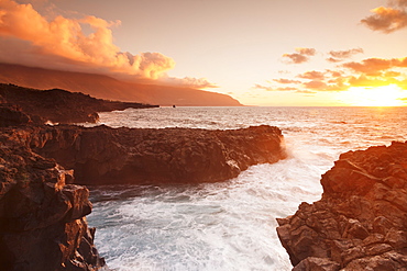 Lava coast of Las Puntas at sunset, El Golfo, biosphere reserve, El Hierro, Canary Islands, Spain, Atlantic, Europe