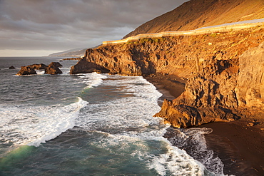 Zamora Beach at sunset (Playa de  la Zamora) near Fuencaliente, UNESCO Biosphere Reserve, La Palma, Canary Islands, Spain, Atlantic, Europe