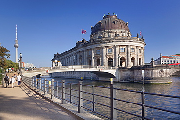 Bode Museum, Museum Island, UNESCO World Heritage Site, Spree River, TV Tower, Mitte, Berlin, Germany, Europe