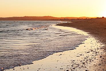 Praia de tres Irmaos beach at sunset, Atlantic Ocean, Alvor, Algarve, Portugal, Europe