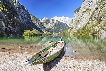 Fishing boat on Lake Obersee, Watzmann Mountain, near lake Koenigssee, Berchtesgadener Land, Berchtesgaden National Park, Upper Bavaria, Bavaria, Germany, Europe