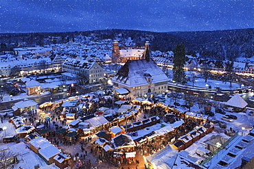 Christmas market, Freudenstadt, Black Forest, Baden-Wurttemberg, Germany, Europe