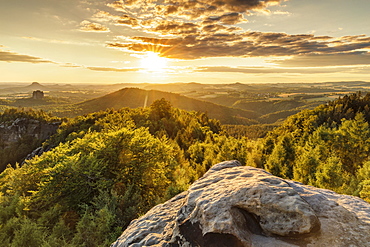 View over Carolafelsen Rocks to Schrammstein Mountains at sunset, Saxony Switzerland National Park, Saxony, Germany, Europe