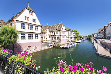 Excursion boats on River Ill, Historical Museum, Strasbourg, Alsace, France, Europe