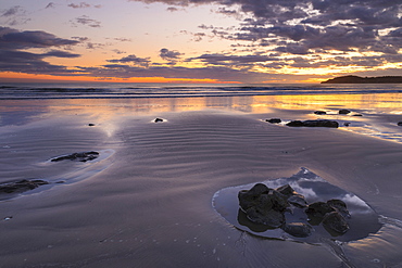 Moeraki Beach at sunrise, Otago, South Island, New Zealand, Pacific