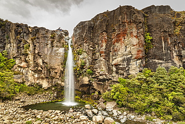 Taranaki Falls, Tongariro National Park, UNESCO World Heritage Site, North Island, New Zealand, Pacific