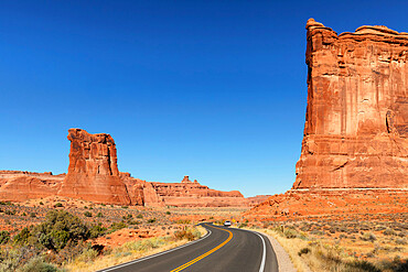 Courthouse Tower, Arches National Park, Utah, United States of America, North America