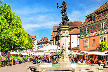 Schwendi Fountain at Place de l'Ancienne Douane Square, Colmar, Alsace, Haut-Rhin, France, Europe