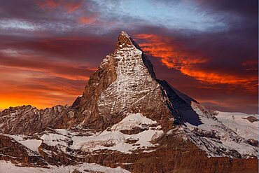 Matterhorn (4478m) at sunrise, Zermatt, Valais, Swiss Alps, Switzerland