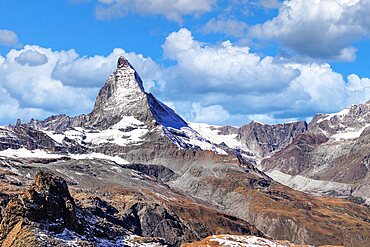 Matterhorn Peak (4478m), Swiss Alps, Zermatt, Valais, Switzerland