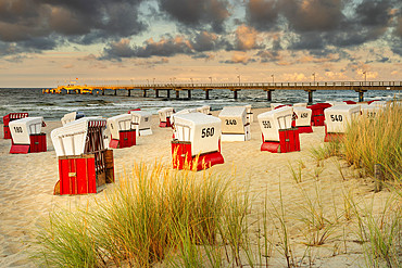 Beach chairs and pier on the beach of Bansin, Usedom Island, Baltic Sea, Mecklenburg-Western Pomerania, Germany, Europe