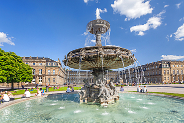 Fountain at Schlossplatz Square and Neues Schloss (New Palace), Stuttgart, Baden-Wurttemberg, Germany, Europe