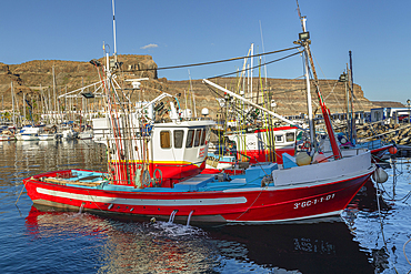 Fishing boat at the harbour of Puerto de Mogan, Gran Canaria, Canary Islands, Spain, Atlantic, Europe