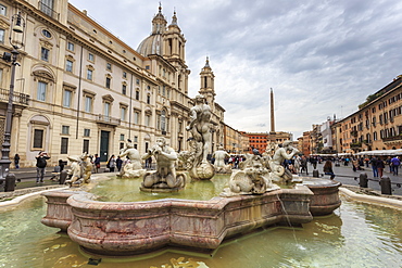 Fontana del Moro fountain and Piazza Navona, Historic Centre, Rome, UNESCO World Heritage Site, Lazio, Italy, Europe