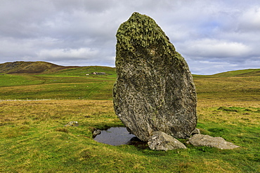 Boardastubble Standing Stone, largest in Shetland, moorland views, Lund, Island of Unst, Shetland Isles, Scotland, United Kingdom, Europe