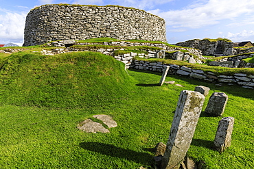 Clickimin Broch, Iron Age Fort, from the West, Clickimin Loch, Central Lerwick,Shetland Isles, Scotland, United Kingdom, Europe