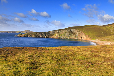 Little Ayre, red sand beach, red granite rocks, Muckle Roe Island, Shetland Isles, Scotland, United Kingdom, Europe