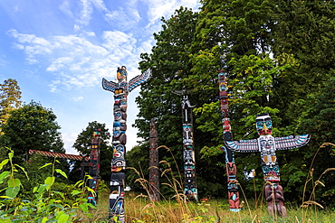 First Nation Totem Poles, Brockton Point, Stanley Park, autumn, Vancouver City, British Columbia, Canada, North America