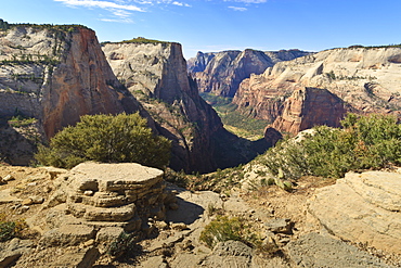 View into Zion Canyon from trail to Observation Point, Zion Canyon, Zion National Park, Utah, United States of America, North America