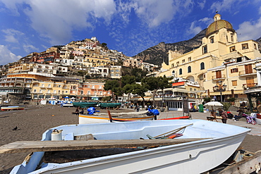 Small boats on beach, Positano, Costiera Amalfitana (Amalfi Coast), UNESCO World Heritage Site, Campania, Italy, Europe