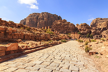 Colonnaded Street, City of Petra ruins, Petra, UNESCO World Heritage Site, Jordan, Middle East