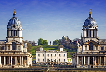 Greenwich Park, the Royal Observatory up on the hill, the Queen's House by Inigo Jones and Christopher Wren's Royal Naval College, Greenwich, London, England, United Kingdom, Europe