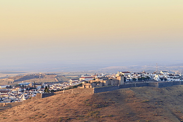 View of the walled and fortified city of Elvas, UNESCO World Heritage Site, Alentejo, Portugal, Europe