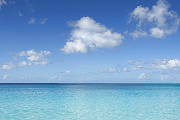 USA, Virgin Islands, Puffy clouds over calm Caribbean Sea