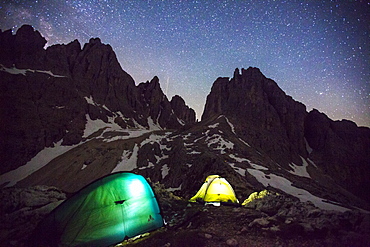 Camping under the stars at the foot of the Cadini di Misurina in the Dolomites, South Tyrol, Italy, Europe