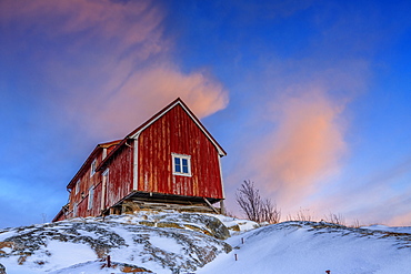 Typical fisherman's house in the Lofoten Islands at sunset, Lofoten Islands, Arctic, Norway, Scandinavia, Europe