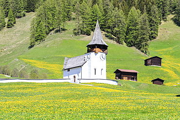 Alpine church and huts, Davos, Canton of Graubunden, Prettigovia Davos Region, Switzerland, Europe