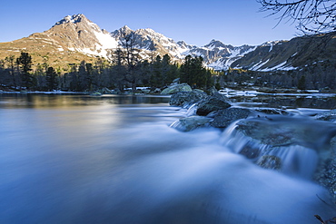 Lago Viola, Corn da Camp and Piz Paradisin in the background, Val di Campo, Poschiavo region, Canton of Graubunden, Switzerland, Europe