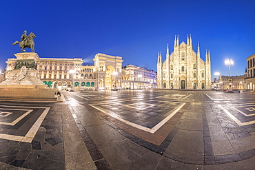 Panoramic of Milan Cathedral (Duomo) and Galleria Vittorio Emanuele II at dusk, Milan, Lombardy, Italy, Europe